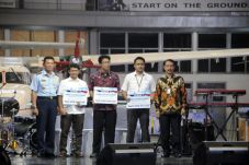 Nurtanio dan BJ Habibie...