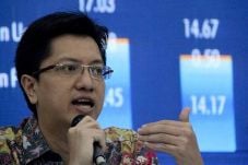 Rini Tunjuk Arief Budiman...