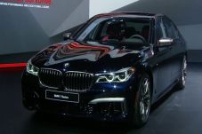 Perbanyak Model PHEV,...