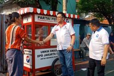 DPD Perindo Jakpus Bagikan...