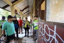 Pembangunan Gedung Asal...