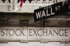 S&P 500 Menang 5...