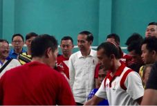 Presiden Tinjau Pelatnas...
