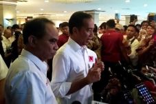Jokowi Sebut Projo Relawan...