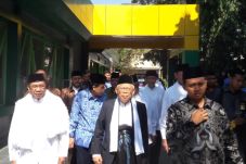 Ma&rsquo;ruf Amin Ajak...