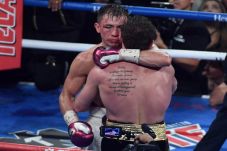 Kubu Golovkin Buka Opsi...