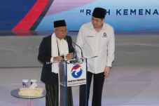 Maruf Amin: Khilafah...