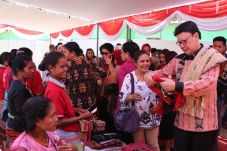 Kunjungi NTT, Mendagri...