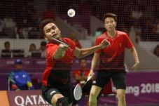 Owi/Butet Melenggang...