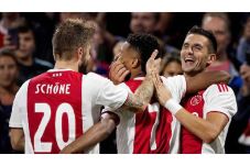 Ajax Amsterdam dan AEK...