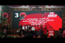 Saat Hasto dan Caleg...