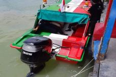Mesin Suzuki DF325A...