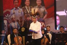 Menhan Ajak Generasi...