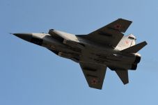 Jet Tempur MiG-31 Rusia...