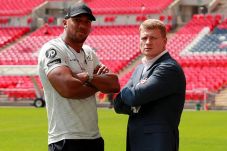 Povetkin Semakin Tua...
