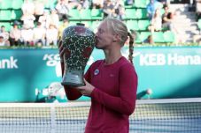 Juara di Seoul, Bertens...