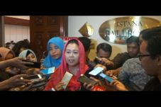 Alasan Yenny Wahid Tentukan...