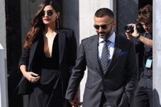 Sonam Kapoor dan Anand...