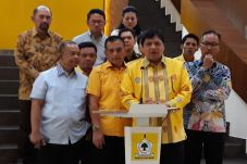 Golkar Harus Waspadai...