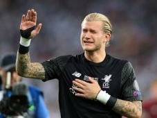 Karius dan Dua Pemain...