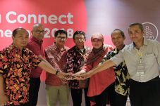 Dukung Industri 4.0,...