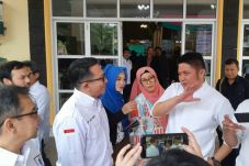 Herman Deru Dilantik...