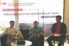 Tangkal Krisis Rupiah,...