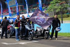 Komunitas dan Konsumen...
