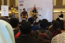 Demi Audisi Rising Star,...