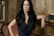 Lucy Liu, Aktris Pelukis...