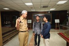 Ganjar Ajak Mahasiswa...