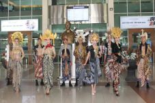 Bandara Adi Soemarmo...