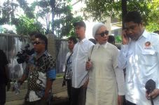 Ratna Sarumpaet Disarankan...