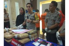 Edarkan Ganja di Kampus,...