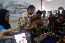 Prihatin Gempa dan Tsunami,...