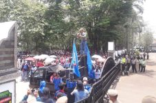 Gagal Tuntut Upah yang...