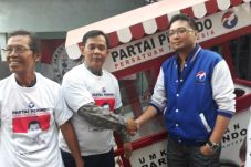 Berdayakan Pelaku UMKM,...