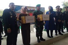 Pemkab Karawang Kirim...