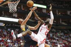 Tundukkan Rockets, Pacers...