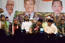 Doa Bersama, Panglima...