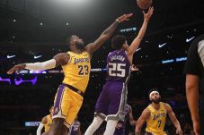 Performa Lakers Dinilai...