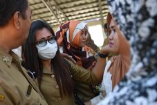 Apel Perdana PNS di...