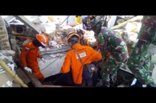 Relawan Rumah Zakat...