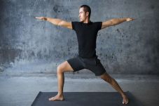 Latihan Yoga Setiap...