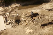 Proyek Irigasi di Pabuaran...