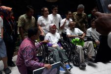 15 Pelukis Disabilitas...