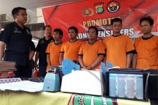 Polisi Bongkar Sindikat...