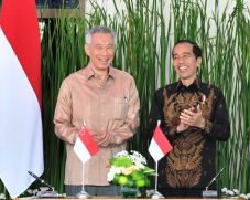 RI-Singapura Perkuat...
