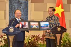Indonesia-Vietnam Pererat...