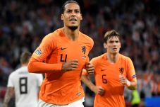 Van Dijk: Gunduli Jerman,...